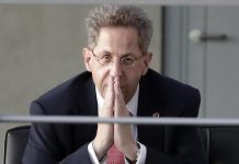 Koalisyon hükümetinde ”Radikal solcu güçler” diyen eski iç istihbarat başkanı topun ağzında