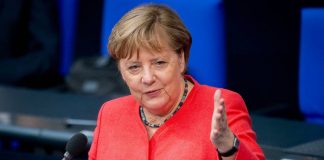 Yaşlılara merkel’den teşekkür
