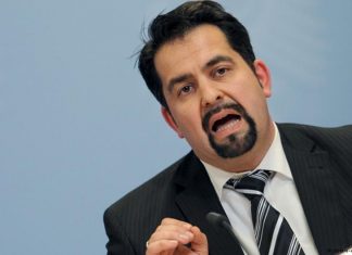 Müslümanlar Alman Polisinin kendilerini yeterince korumadığına inanıyor.