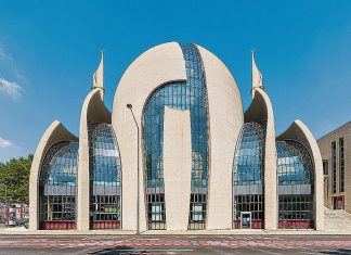 Hessen eyaleti DİTİB ile İslam dersi işbirliğini bitirdi.