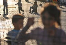 Koronavirüsün de etkisiyle milyonlarca kız çocuğu risk altında