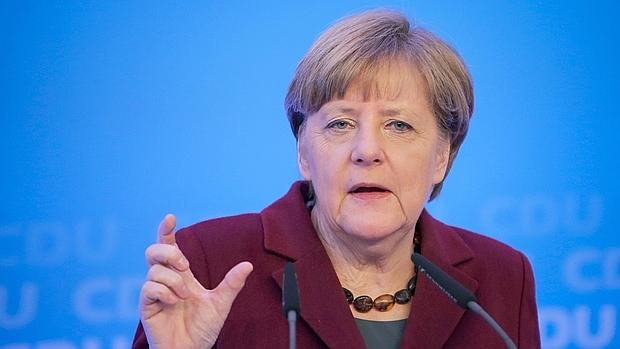 Merkel ırkçılığa karşı dayanışma çağrısı yaptı
