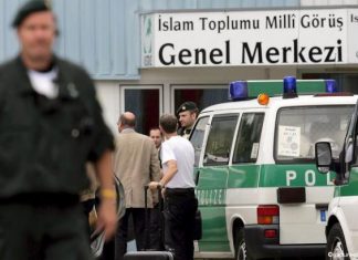 Milli Görüş eski yöneticilerine vergi kaçırmaktan tecilli hapis cezası verildi