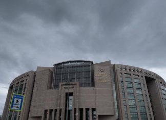 Alman hükümeti Türkiye’deki yargı bağımsızlığına ilişkin kuşkularını dile getirdi.