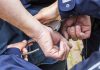 Irkçı “NSU 2.0” tehdit mektupları ile ilgili gözaltı gerçekleşti.