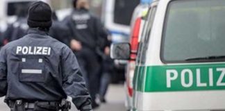 Almanya’da polisin başı Irkçılık suçlaması ile dertte.